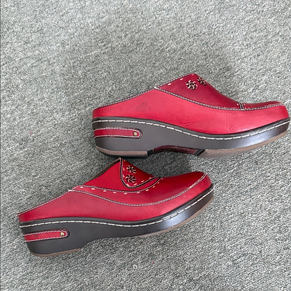 Red Leather Clogs - Picture 2 of 5